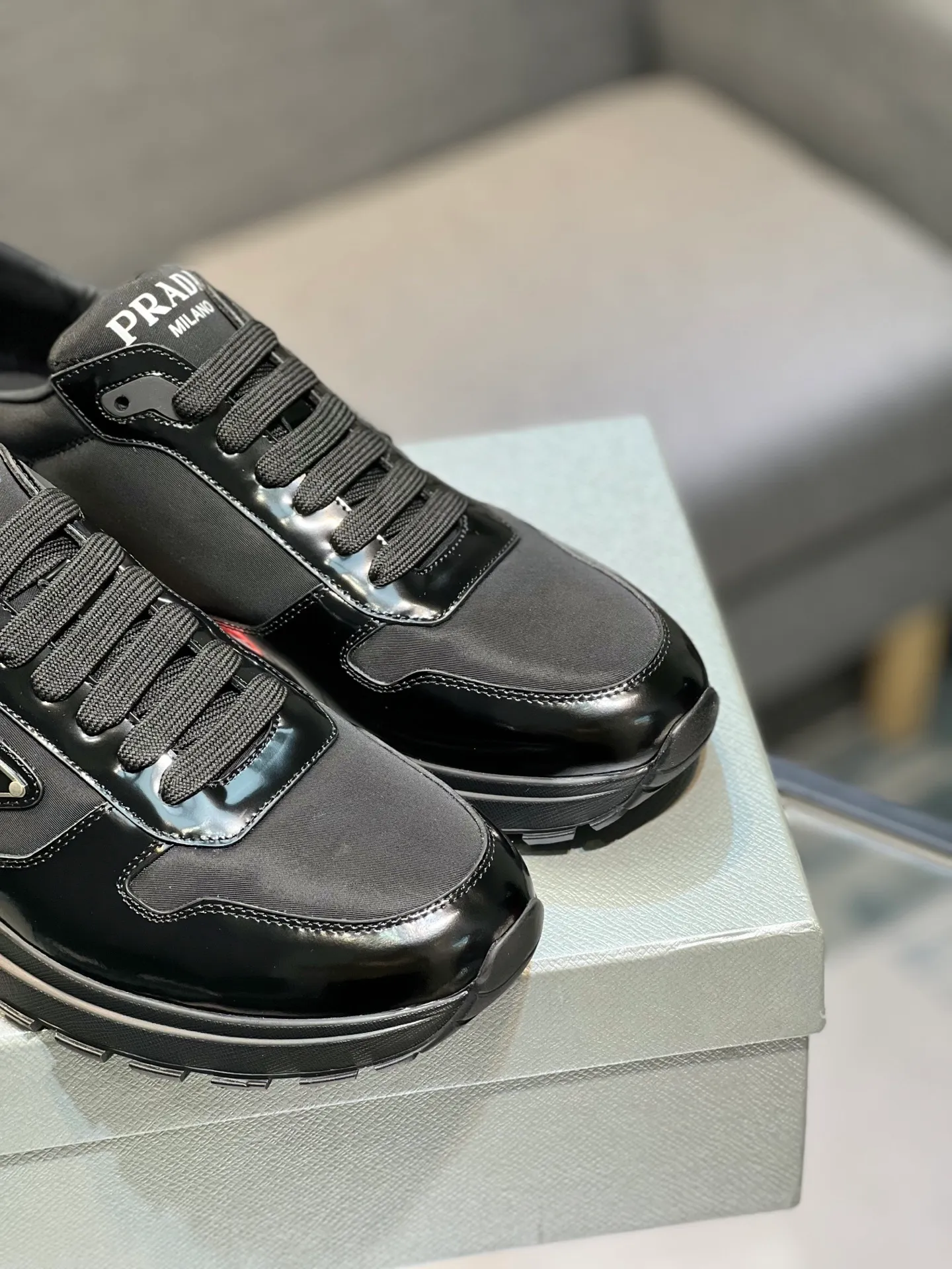 Men's shoes 💰540 PRADA "Prada" casual shoes Regular size: 38-44 (45 can be customized) Product material: Selected cowhide material, genuine leather lining, original outsole